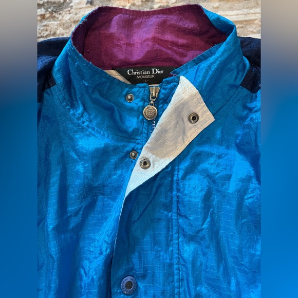 Christian Dior Mens Windbreaker. Some loose threads. - Picture 3 of 3